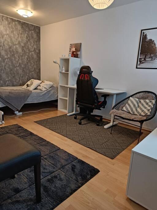 Apartamento Rauhallinen Yksioe Kirkkokadulla Kuopio Exterior foto